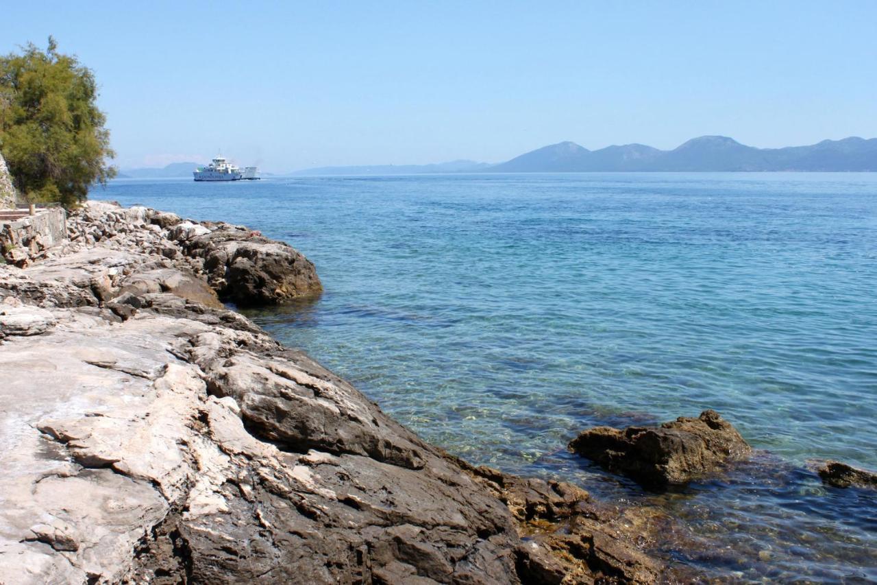 Apartments By The Sea Sucuraj, Hvar - 136 Ngoại thất bức ảnh