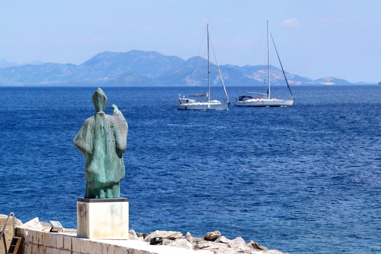 Apartments By The Sea Sucuraj, Hvar - 136 Ngoại thất bức ảnh